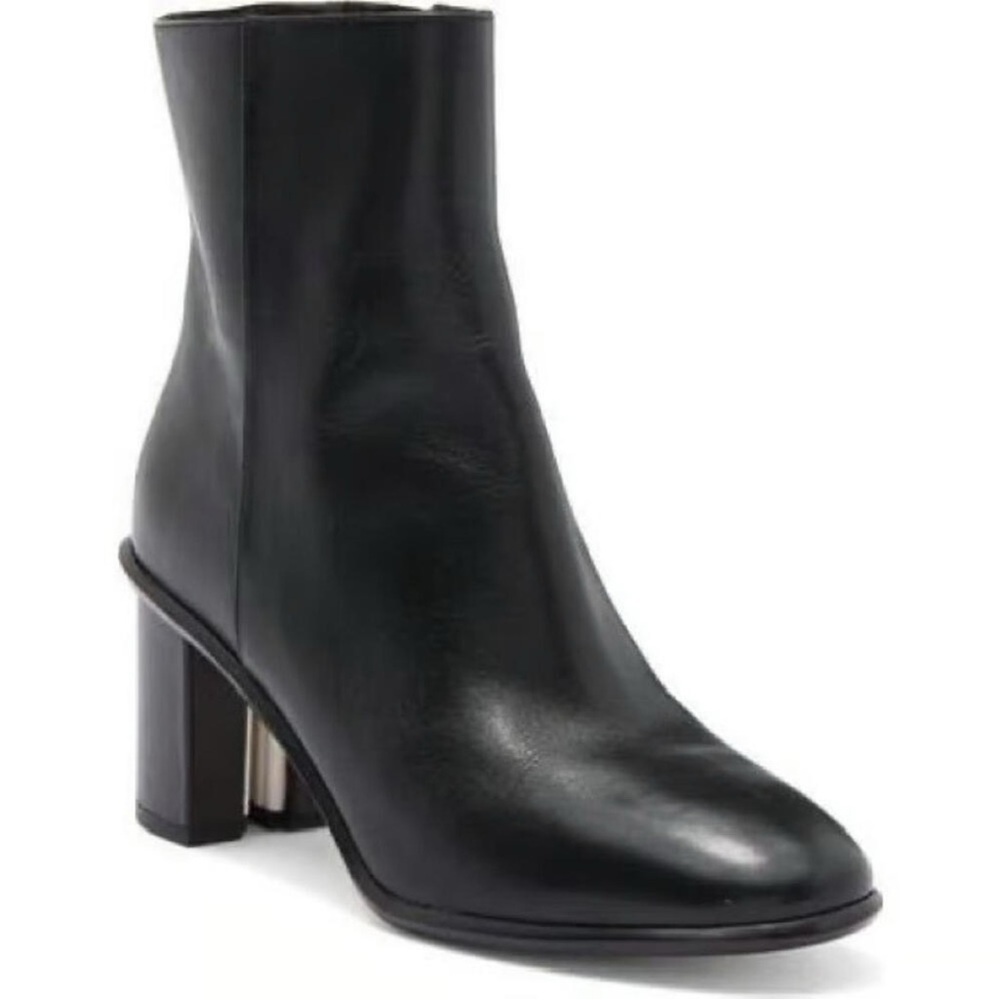 NEW! Tory Burch Brooke Stamped Heel
Leather Ankle Boots Black Size 7.5
